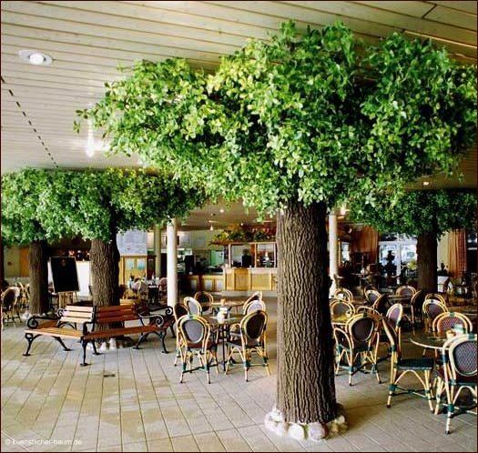 Sttzenverkleidung mit knstlichem Olivenbaum